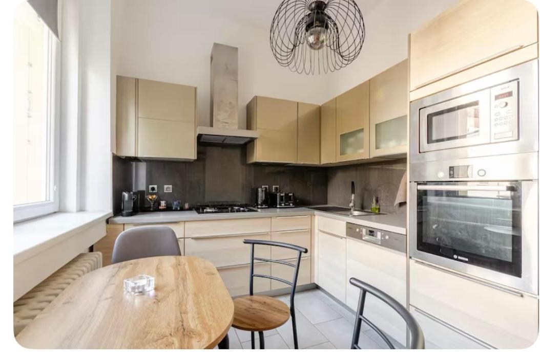 Apartman L Praha Centrum Екстериор снимка